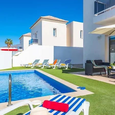 Playa De Fanabe Sleeps 8 With Pool Air Con And Wifi *
