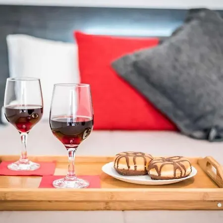 别墅 Playa De Fanabe Sleeps 8 With Pool Air Con And Wifi 阿德耶