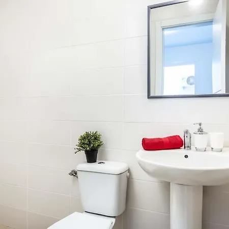 Playa De Fanabe Sleeps 8 With Pool Air Con And Wifi 아데제