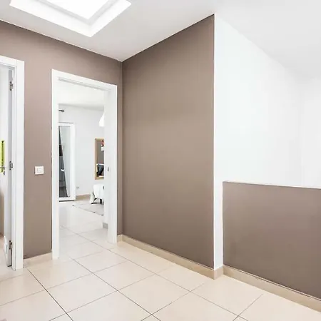 Playa De Fanabe Sleeps 8 With Pool Air Con And Wifi *